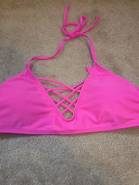 Women’s Pink Lattice-Front Halter Bikini Top